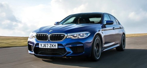 在BMW M5是启动高性能超级轿车风格的原始模型