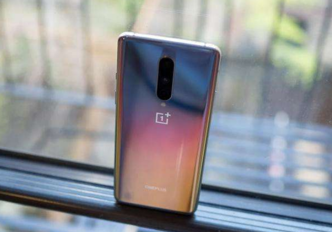 OnePlus 8在正式发布前几个小时就在英国短暂发售