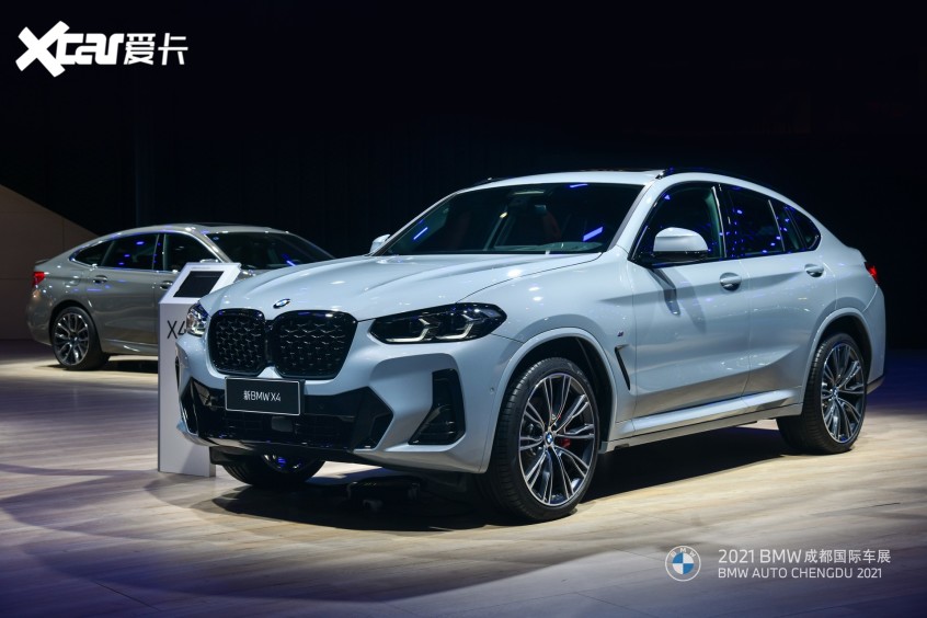 2021成都车展：新BMW  X4正式发布亮相