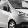 日产汽车发布了其纯电动e-NV200货车的新版本