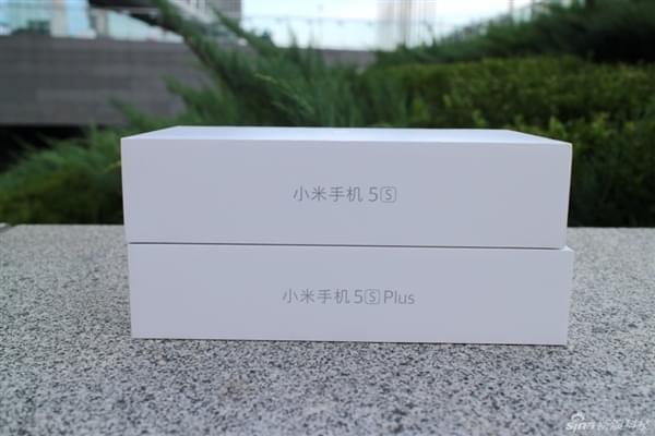 小米5S/5S  Plus开箱图赏：金属拉丝抢眼的照片 - 2